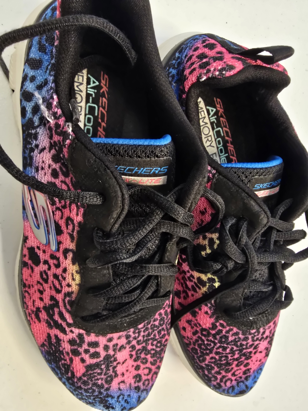 Skechers Women's Pink Blue Black Leopard Print Athletic Sneakers